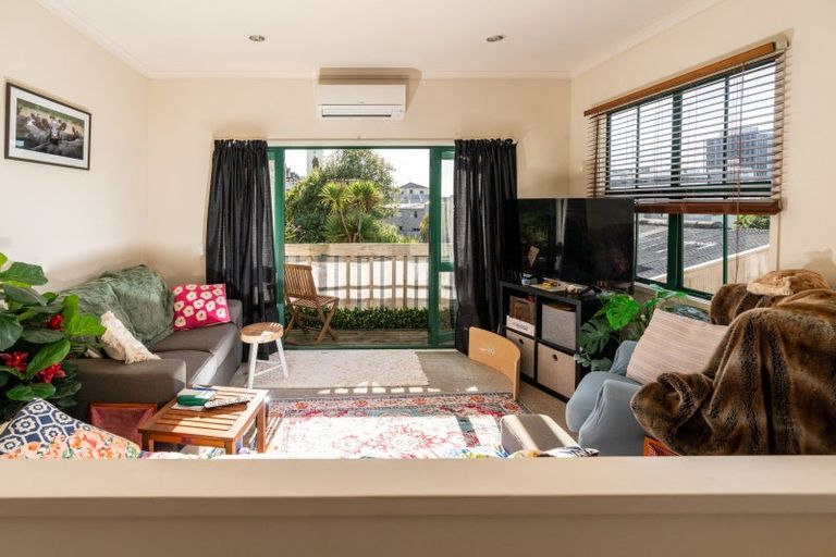 Photo of property in 20/5 Malcolm Lane, Thorndon, Wellington, 6011