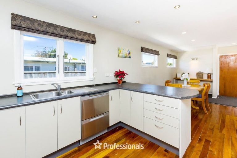 Photo of property in 30 John Street, Trentham, Upper Hutt, 5018