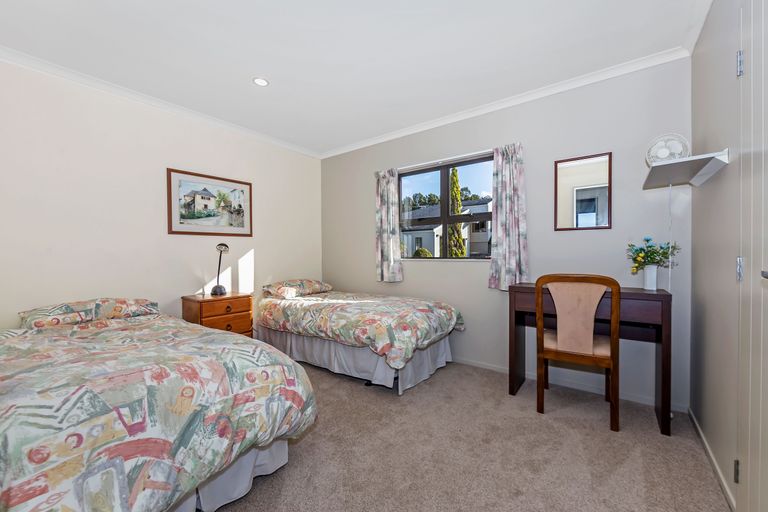 Photo of property in 19 Javelin Close, Gulf Harbour, Whangaparaoa, 0930