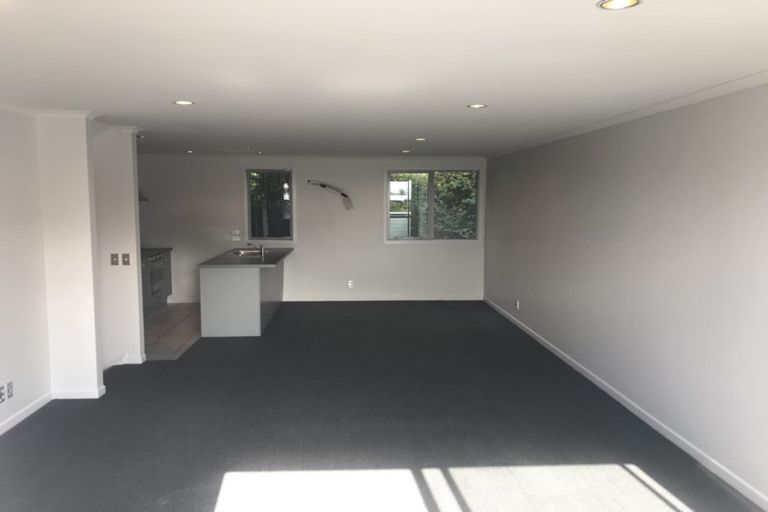 Photo of property in 13/27 The Rigi, Northland, Wellington, 6012