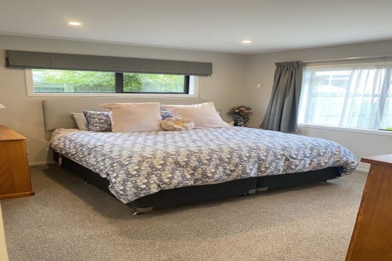 Photo of property in 6 Danden Way, Pukekohe, 2120