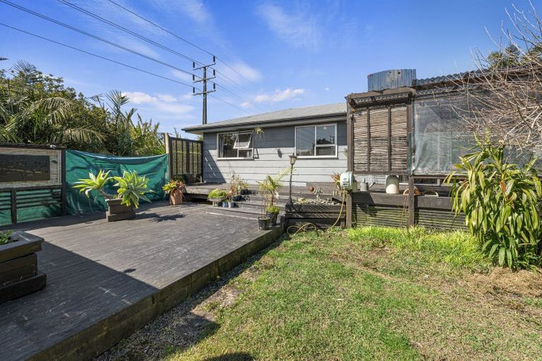 Photo of property in 7 Hindmarsh Street, Henderson, Auckland, 0612