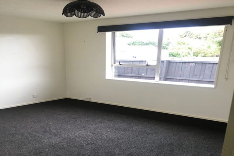 Photo of property in 1/62a Mackenzie Avenue, Woolston, Christchurch, 8023