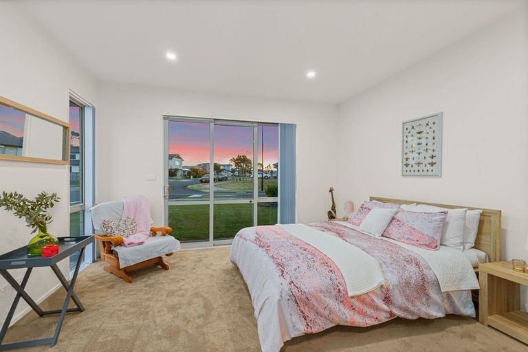 Photo of property in 57 Pohutukawa Parade, Riverhead, 0820