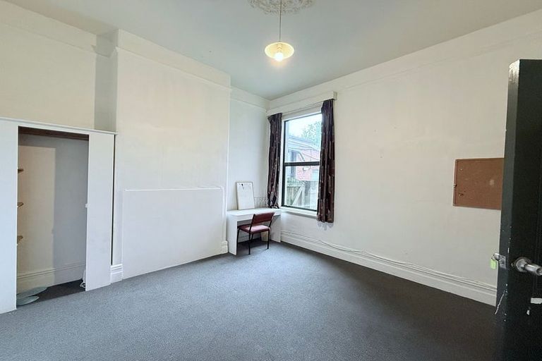 Photo of property in 136 Albany Street, North Dunedin, Dunedin, 9016