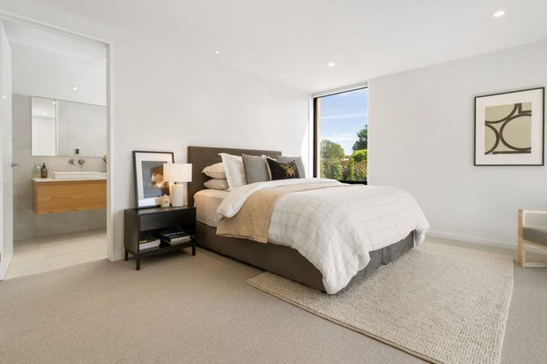 Photo of property in 34d Glandovey Road, Fendalton, Christchurch, 8052