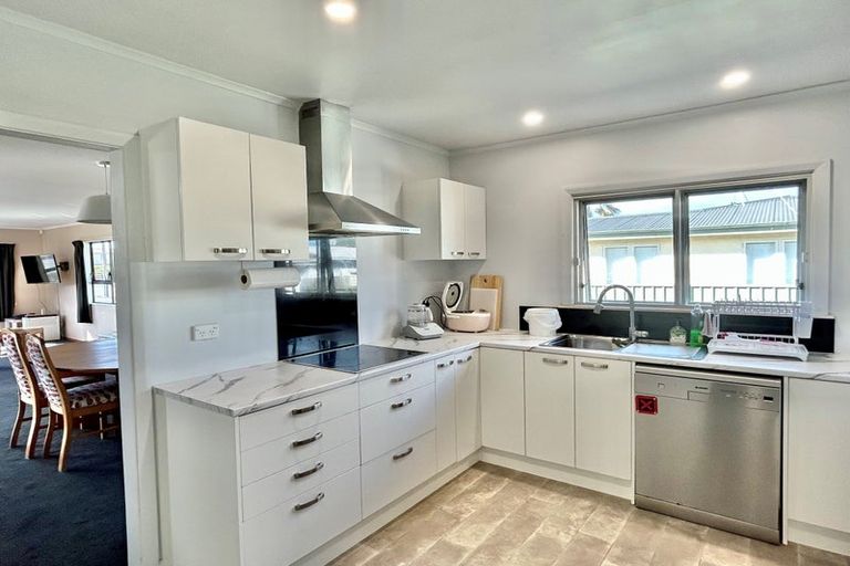 Photo of property in 5 Devon Street, Taradale, Napier, 4112