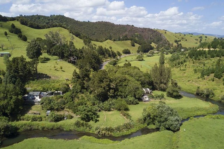 Photo of property in 903 Fairburn Road, Kaitaia, 0482