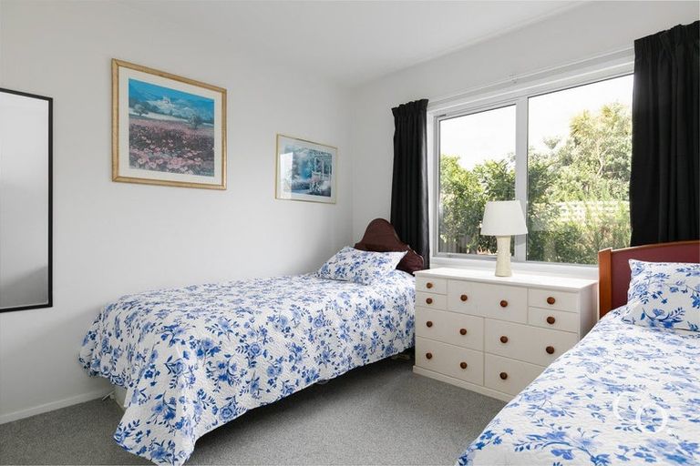 Photo of property in 24 Mill Road, Clive, 4102