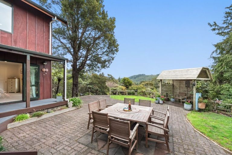 Photo of property in 3 Roseveare Grove, Te Marua, Upper Hutt, 5018
