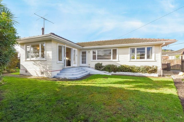 Photo of property in 1/50 Parkers Road, Tahunanui, Nelson, 7011