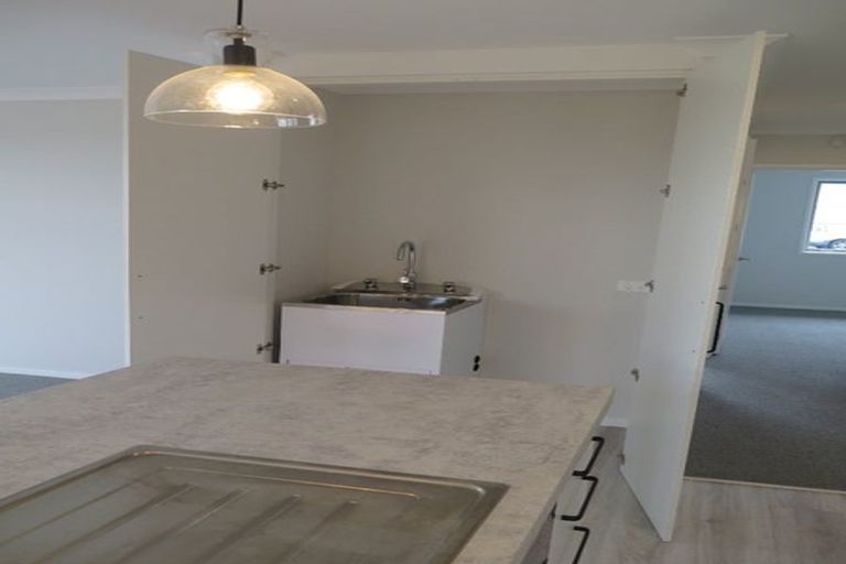Photo of property in 16 Kahawai Place, Omokoroa, 3114