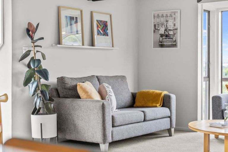 Photo of property in 1/33a Hackthorne Road, Cashmere, Christchurch, 8022