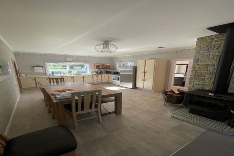 Photo of property in 1186 Egmont Road, Egmont Village, New Plymouth, 4372