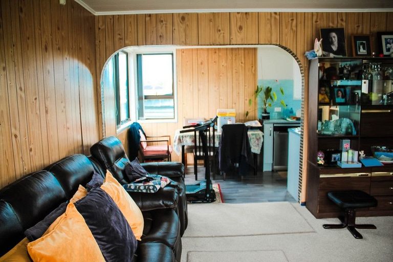 Photo of property in 11 Imrie Avenue, Mangere, Auckland, 2022