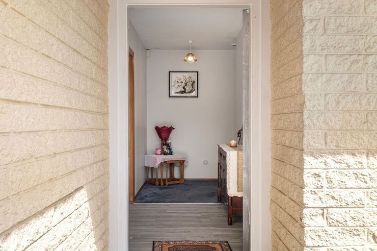 Photo of property in 12 Carters Road, Aranui, Christchurch, 8061