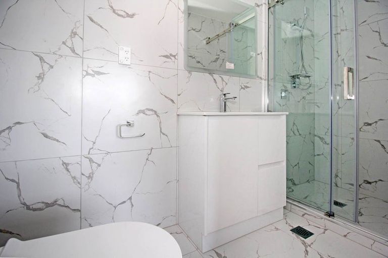 Photo of property in 34b Tawa Crescent, Manurewa, Auckland, 2102