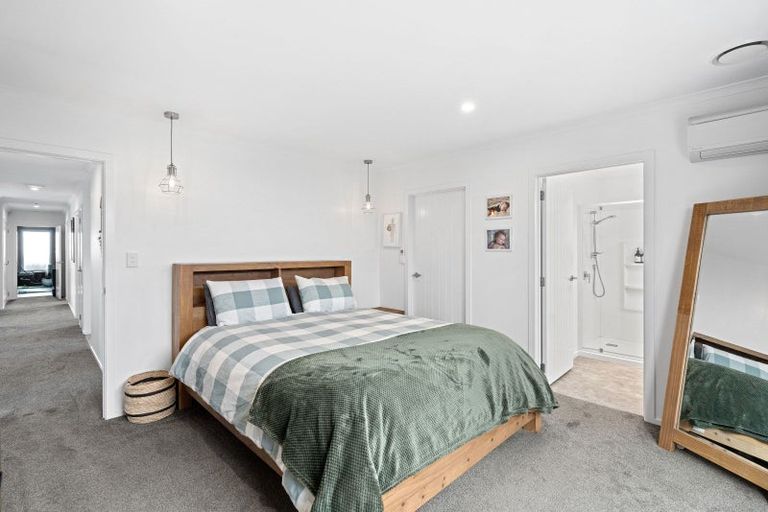 Photo of property in 17 Forbes Road, Foxton Beach, Foxton, 4815