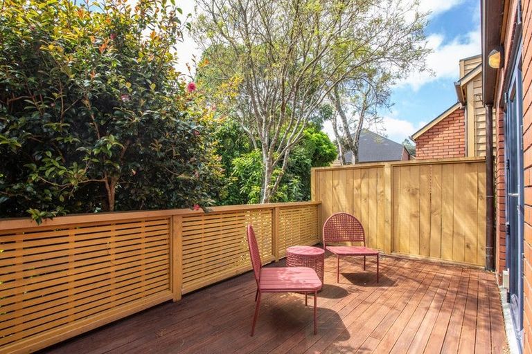 Photo of property in 15 Futuna Close, Karori, Wellington, 6012