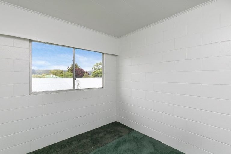 Photo of property in 8/43a Merton Street, Trentham, Upper Hutt, 5018