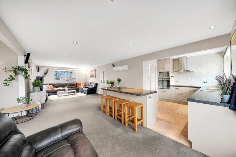 Photo of property in 10 Pompolona Street, Te Anau, 9600