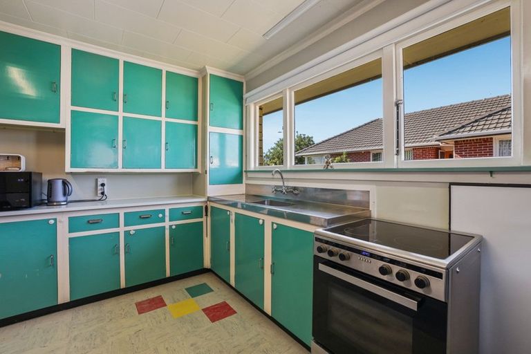 Photo of property in 16 Rollesby Street, Hoon Hay, Christchurch, 8025