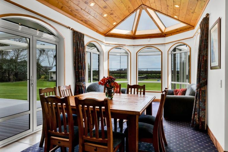 Photo of property in 211 Tawhiti Road, Hawera, 4672