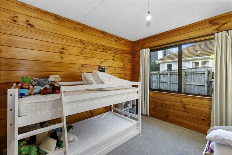 Photo of property in 1/36 Inglis Street, Seatoun, Wellington, 6022