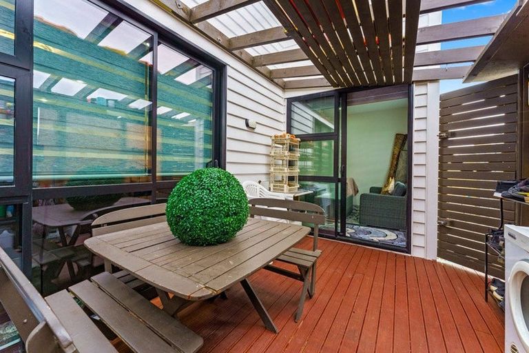 Photo of property in 21 Franklin Avenue, Papatoetoe, Auckland, 2024