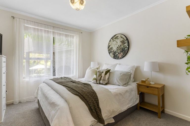 Photo of property in 14 Aberdeen Road, Campbells Bay, Auckland, 0620