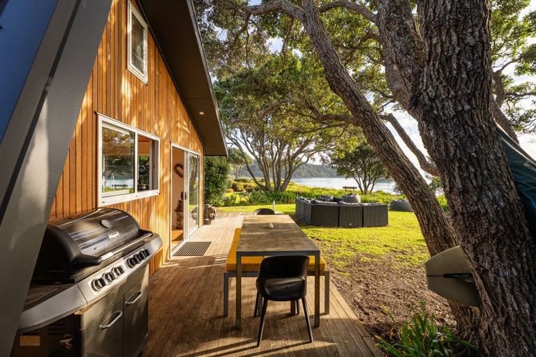 Photo of property in 122 Mangakahia Drive, Whangapoua, Coromandel, 3582