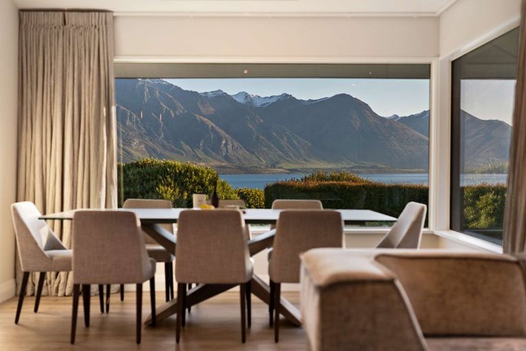 Photo of property in 28 Baywaters Lane, Closeburn, Queenstown, 9371
