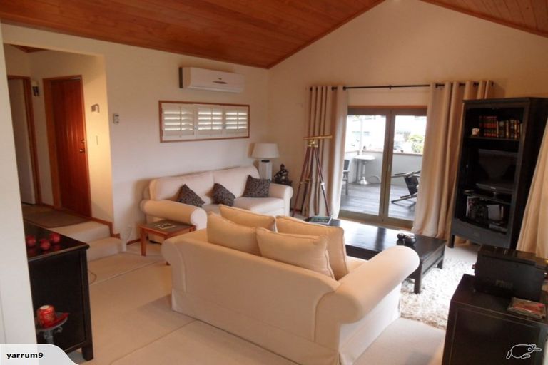 Photo of property in 115 Pacific View Drive, Whangamata, 3620