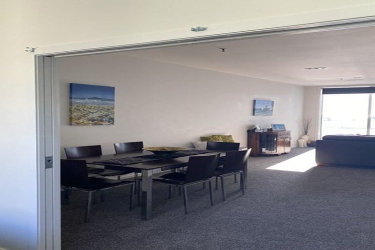 Photo of property in 22 Liardet Apartments, 13/20 Liardet Street, New Plymouth, 4310