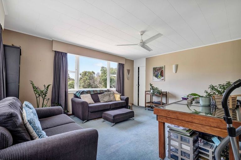 Photo of property in 28e Wallath Road, Westown, New Plymouth, 4310