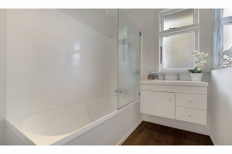 Photo of property in 85 Vagues Road, Northcote, Christchurch, 8052