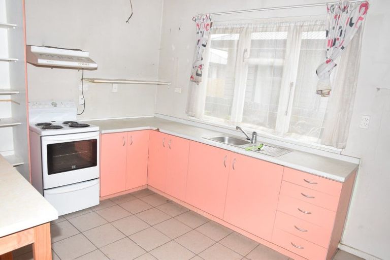 Photo of property in 138 Tweed Street, West Invercargill, Invercargill, 9810