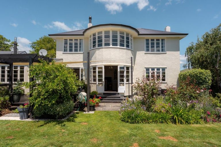 Photo of property in 2a Kauri Grove, Lansdowne, Masterton, 5810
