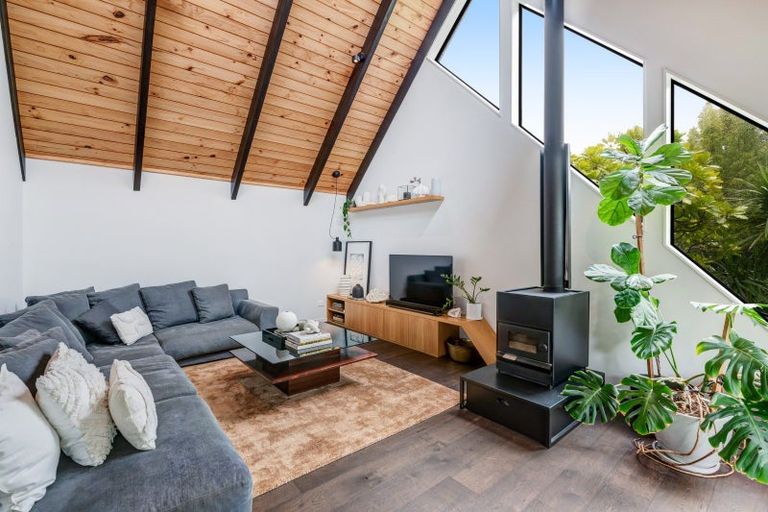 Photo of property in 19 Onepu Lane, Manly, Whangaparaoa, 0930