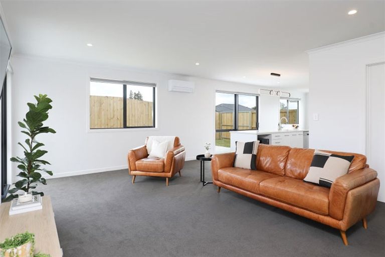 Photo of property in 11 Murray Ward Drive, Te Kauwhata, 3710