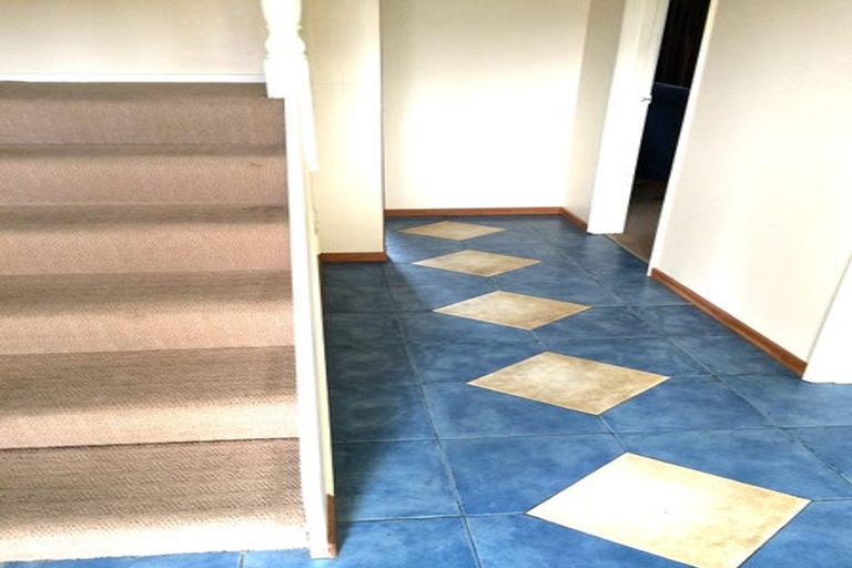 Photo of property in 62 Ambleside Drive, Burnside, Christchurch, 8053