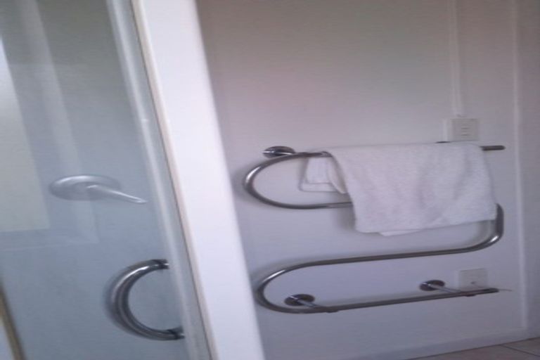 Photo of property in 139 Don Buck Road, Massey, Auckland, 0614