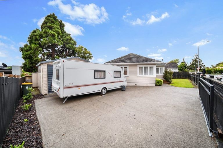 Photo of property in 141 Portage Road, Mangere East, Auckland, 2024