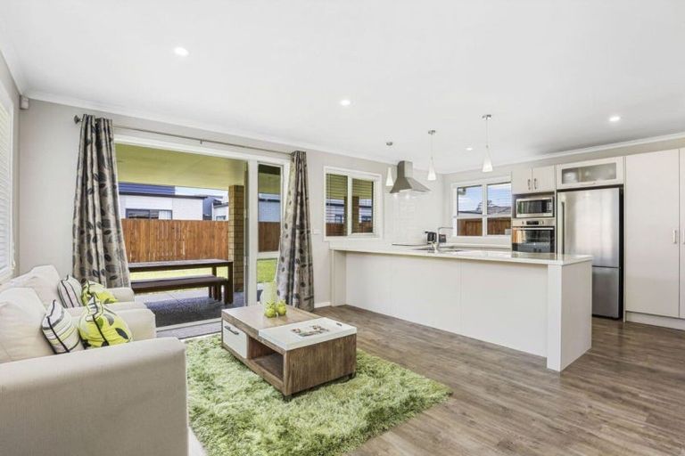 Photo of property in 18 Chalgrove Road, Huntington, Hamilton, 3210