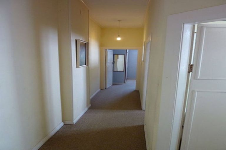 Photo of property in 67 Pirie Street, Mount Victoria, Wellington, 6011