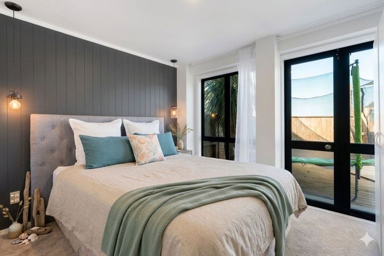 Photo of property in 113 Vipond Road, Stanmore Bay, Whangaparaoa, 0932