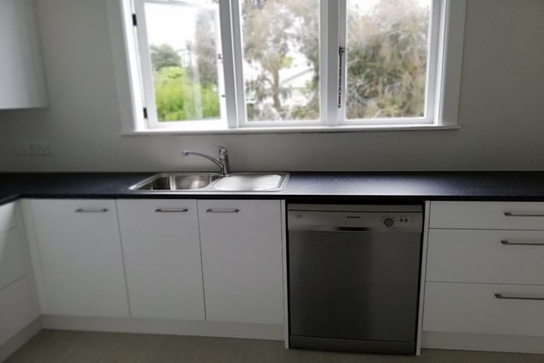 Photo of property in 1/34 Colombo Street, Newtown, Wellington, 6021