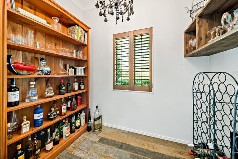 Photo of property in 121 Access Road, Kumeu, 0891