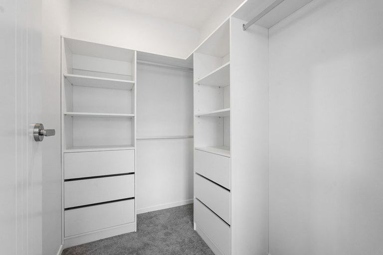 Photo of property in 10c Egret Court, Unsworth Heights, 0632