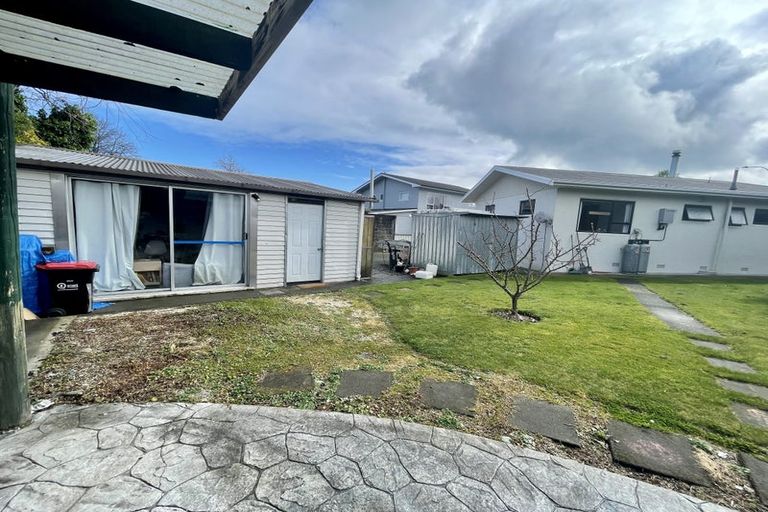 Photo of property in 20 Keats Crescent, Stoke, Nelson, 7011